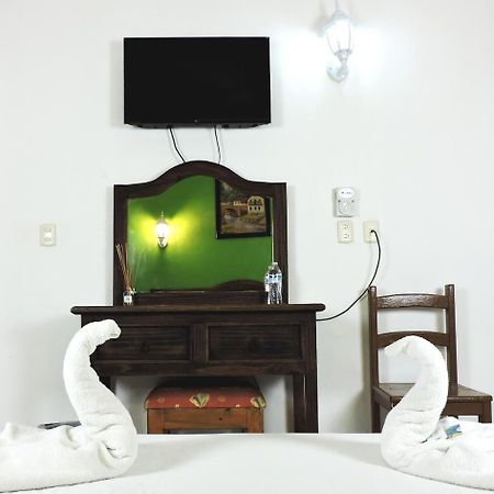 Hotel Valladolid Valladolid  Bagian luar foto