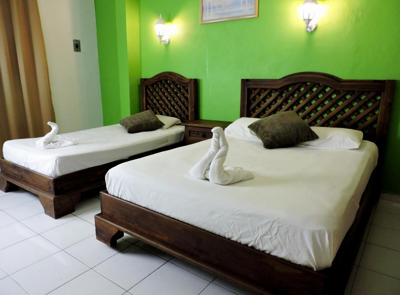 Hotel Valladolid Valladolid  Bagian luar foto