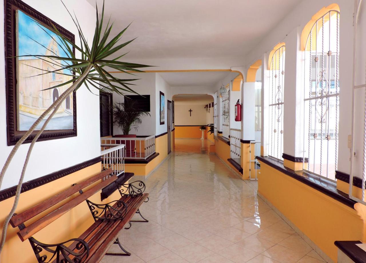 Hotel Valladolid Valladolid  Bagian luar foto